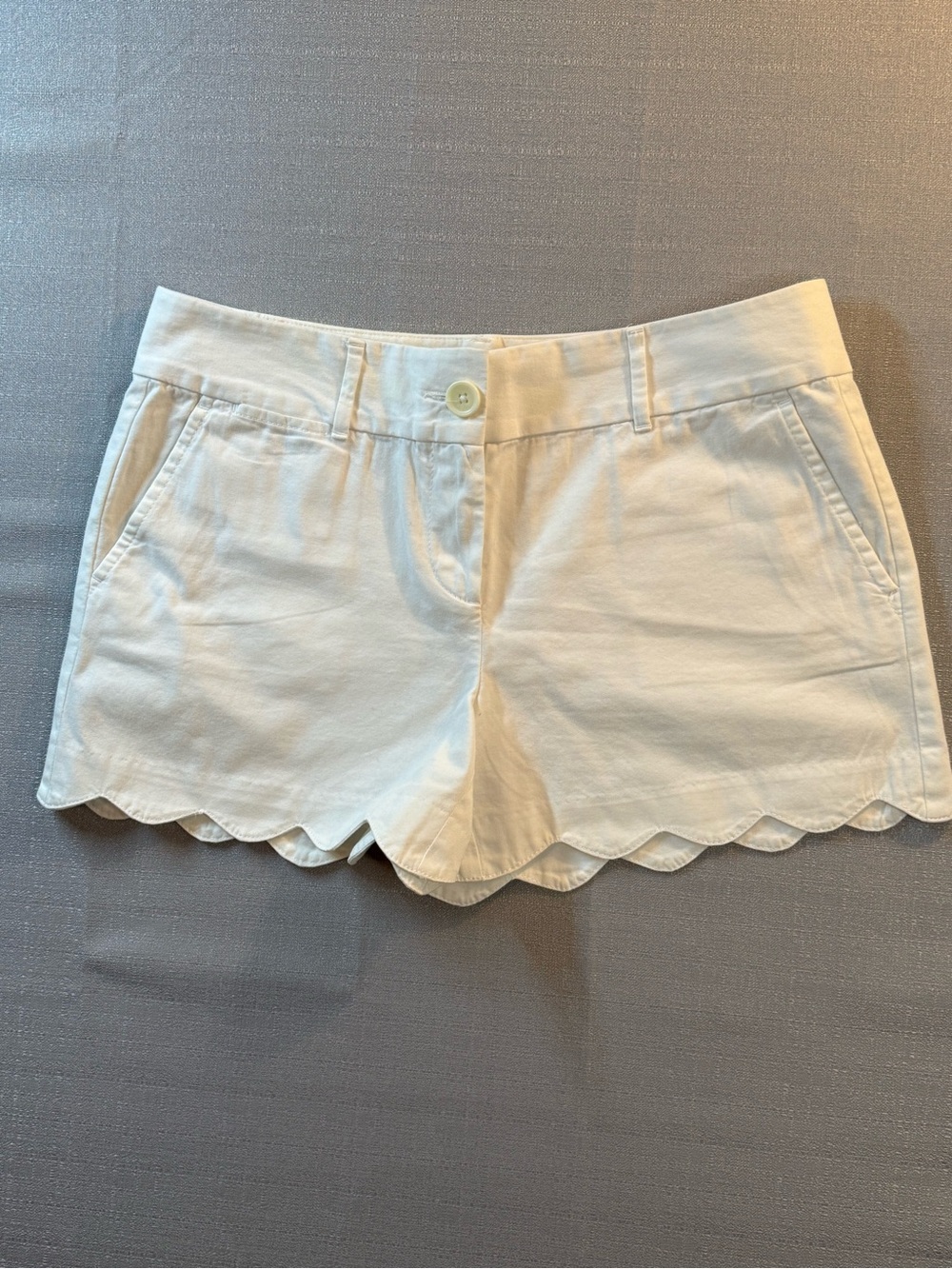LOFT White Scalloped-Hem High-Rise Shorts